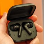 Motorola moto buds+ noise canceling wireless earbuds offer studio quality sound